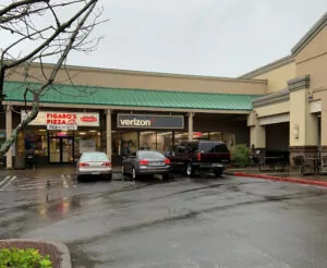 Lincoln City Oregon Verizon Store