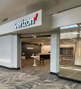 MD-Waldorf Mall