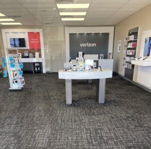 Interior of Victra Verizon Authorized Retail Store in Jackson, MS.