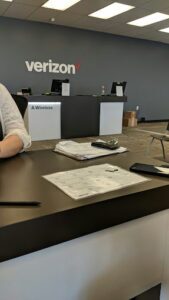 Paris, Tennessee Verizon Store